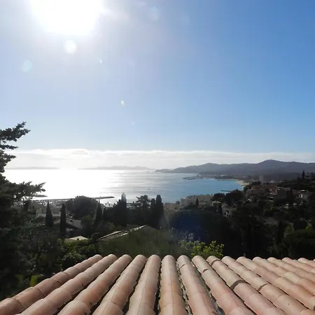 Apartamento 2 Pieces Avec Terrasse Vue Mer, Parking Au Lavandou - Fr-1-251-898 Le Lavandou